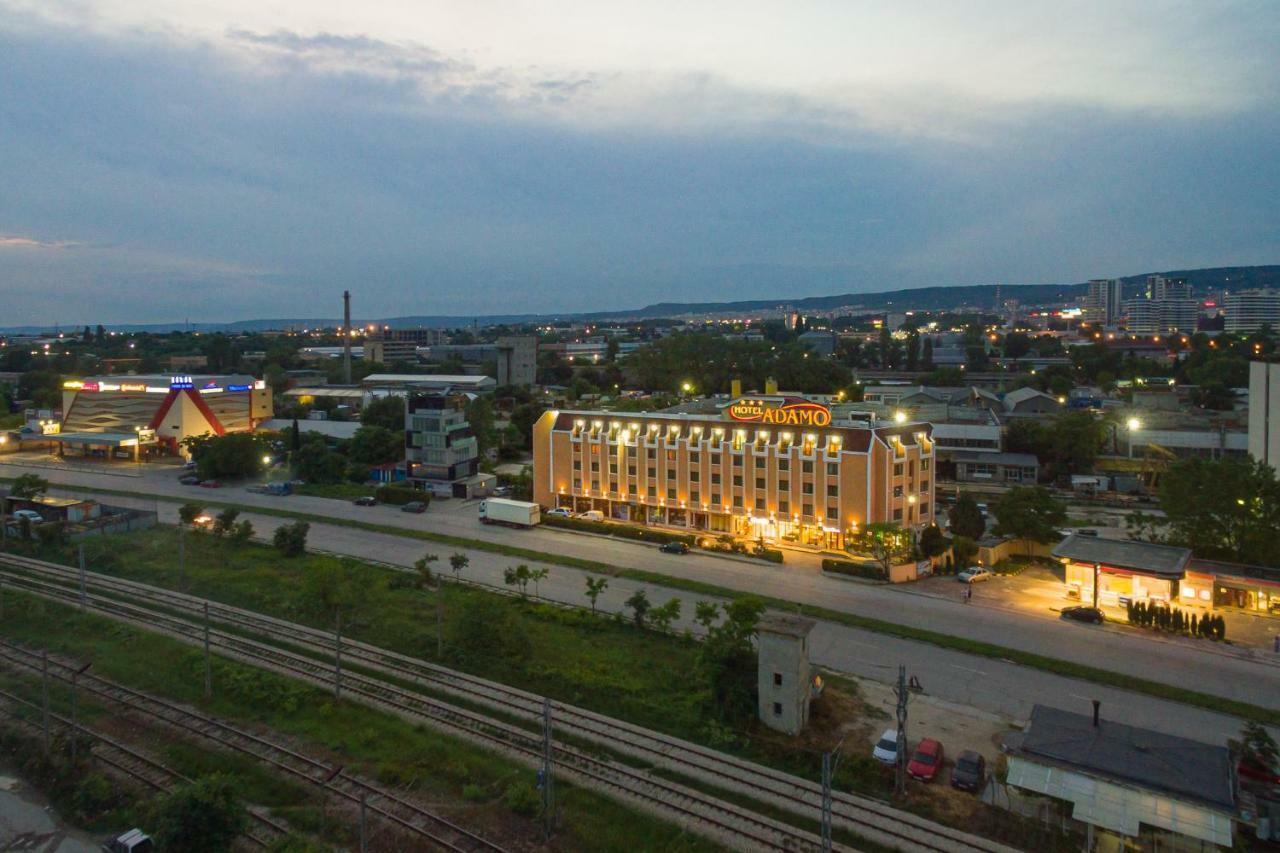 Хотел Адамо Hotel Варна Екстериор снимка